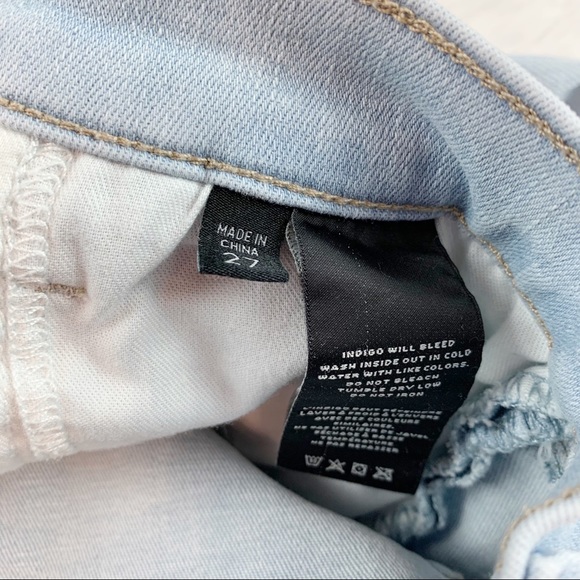 J BRAND Alana High Rise Crop Skinny Jeans Reverie wash light wash - Picture 11 of 11